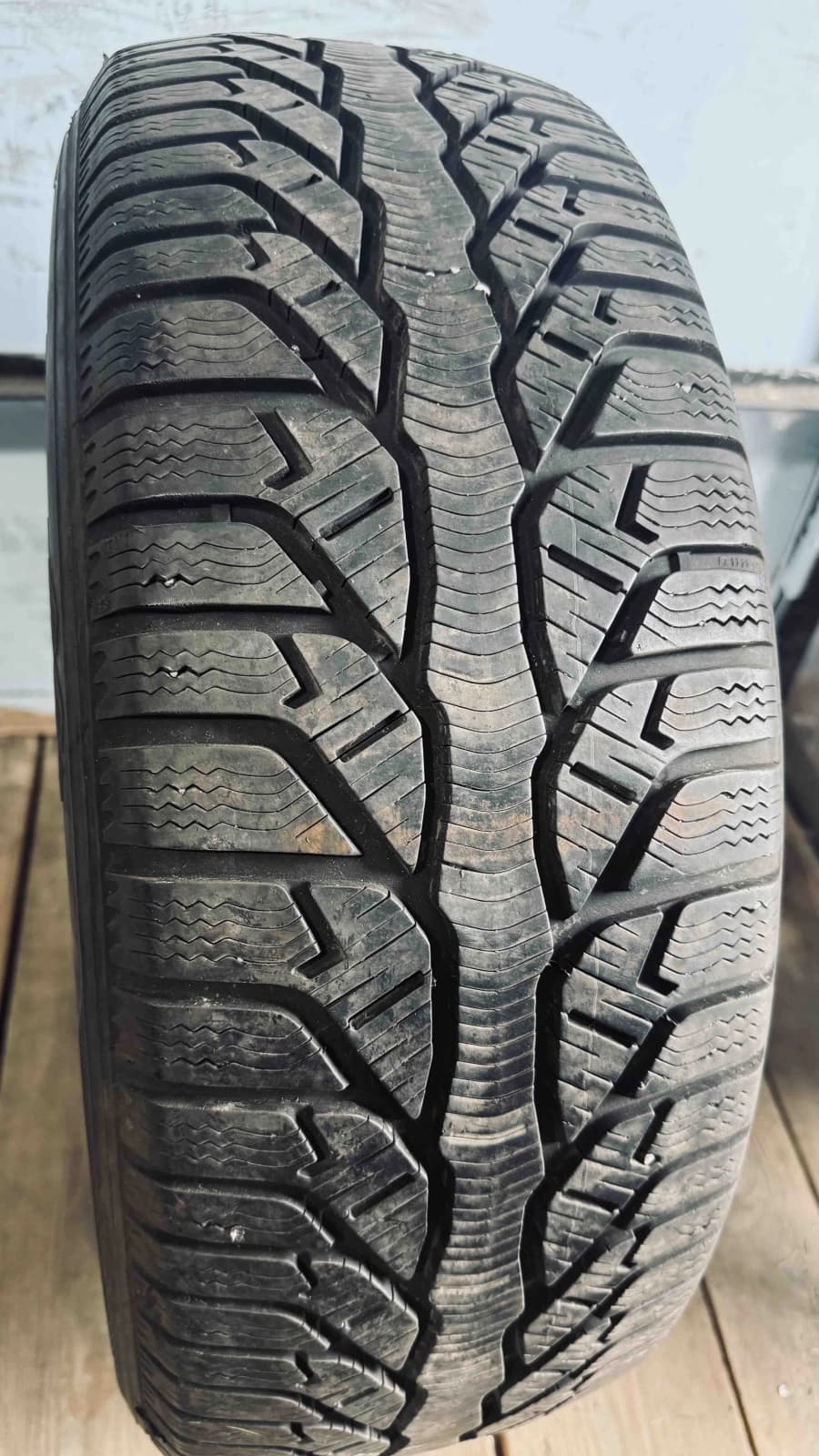Придбати вживані шини Kleber Krisalp HP2 . 205/60 R 16 Вживані шини з Європи Kleber Krisalp HP2 . 205/60 R 16