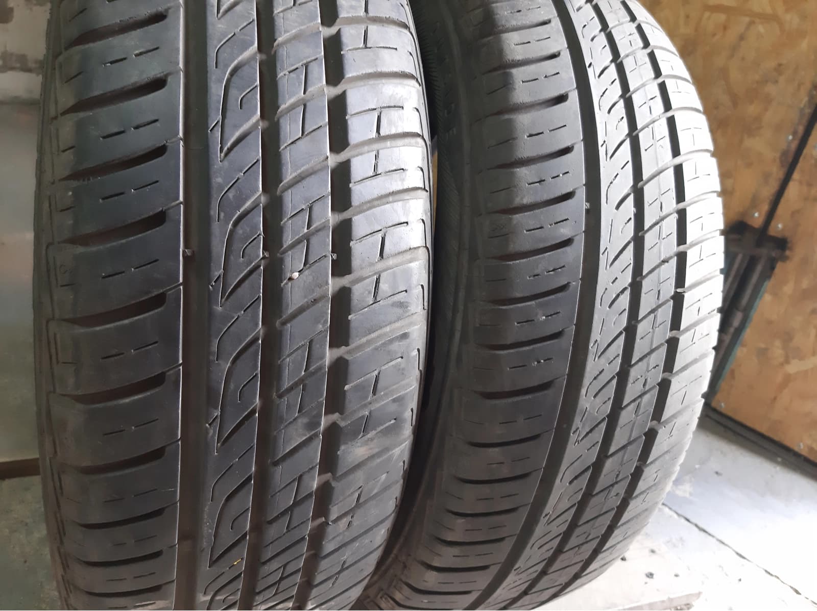 Придбати вживані шини Barum Brillantis 2 . 185/65 R 14 Вживані шини з Європи Barum Brillantis 2 . 185/65 R 14