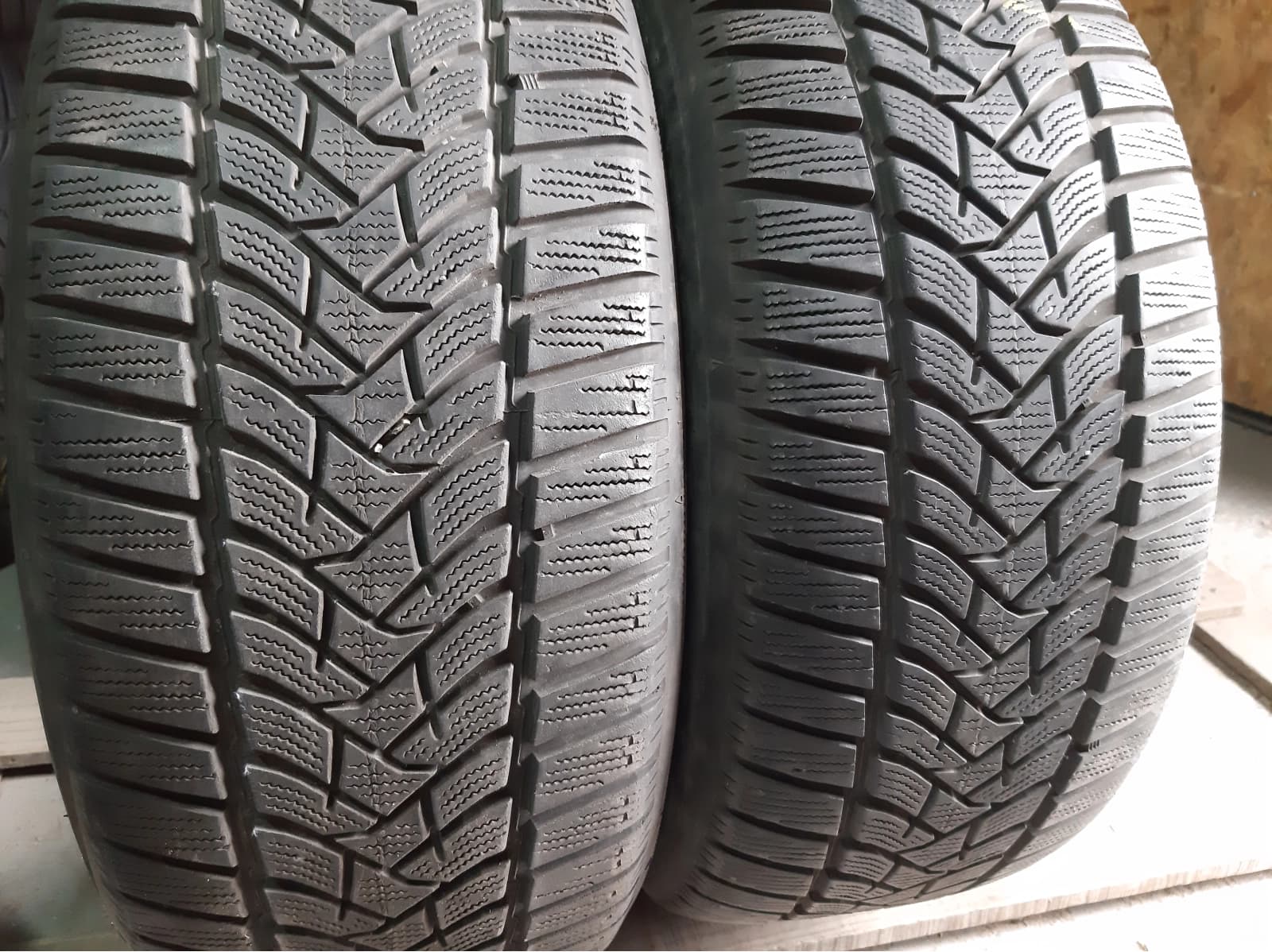 Придбати вживані шини Dunlop Winter Sport 5 . 225/50 R 17 Вживані шини з Європи Dunlop Winter Sport 5 . 225/50 R 17