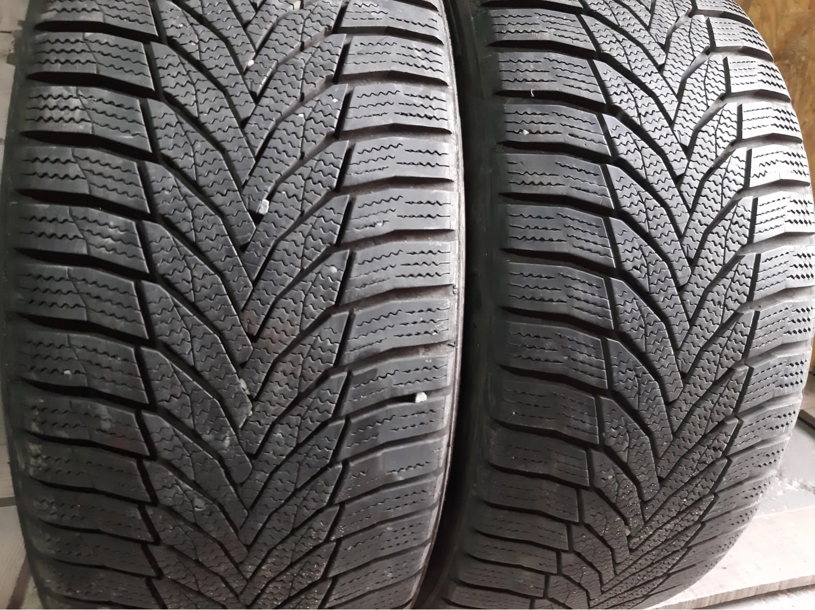 Придбати вживані шини Nexen WinGuard Sport 2 . . 225/40 R 18 Вживані шини з Європи Nexen WinGuard Sport 2 . . 225/40 R 18