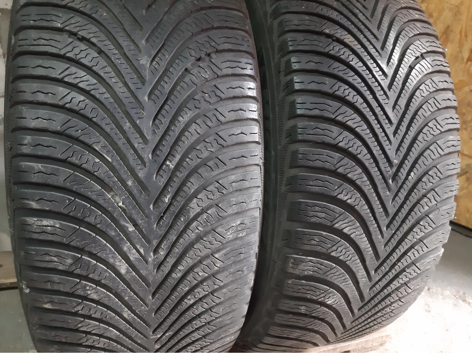 Придбати вживані шини Michelin Alpin 5 . 225/45 R 17 Вживані шини з Європи Michelin Alpin 5 . 225/45 R 17