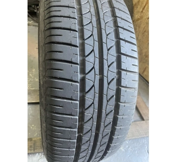 Шини на авто в хорошому стані Bridgestone B250 шириною 215 висотою 60 радіусом R 16 низькі ціни