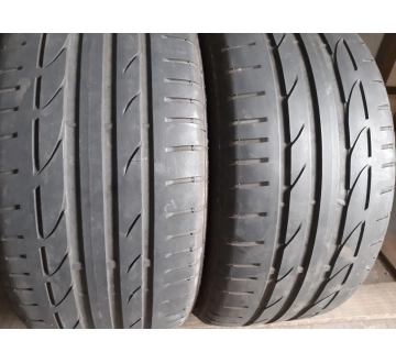 Шини на авто в хорошому стані Bridgestone Potenza S001 шириною 245 висотою 40 радіусом R 18 низькі ціни