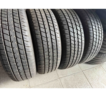 Шини на авто в хорошому стані Dunlop SP Sport 20 30 шириною 185 висотою 60 радіусом R 16 низькі ціни