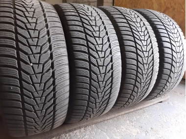 Уживані шини з Європи Hankook Winter I cept evo 3 245/45 R 18 Шини на авто в хорошому стані Hankook Winter I cept evo 3 шириною 245 висотою 45 радіусом R 18 низькі ціни
