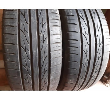 Шини на авто в хорошому стані Kumho Ecsta PS 31 шириною 225 висотою 55 радіусом R 17 низькі ціни