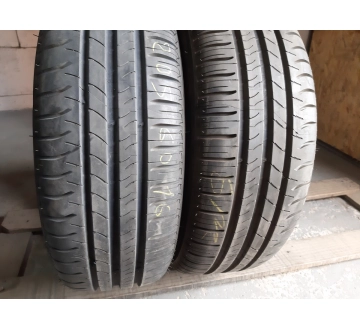 Шини на авто в хорошому стані Michelin Energy Saver шириною 205 висотою 60 радіусом R 16 низькі ціни