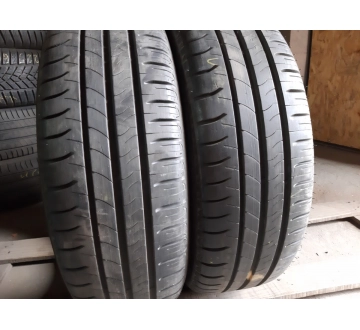 Шини на авто в хорошому стані Michelin Energy Saver     шириною 205 висотою 65 радіусом R 15 низькі ціни