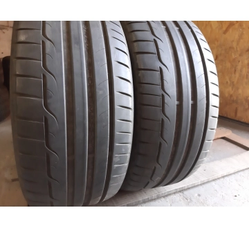 Шини на авто в хорошому стані Dunlop Sport Maxx    шириною 245 висотою 40 радіусом R 18 низькі ціни