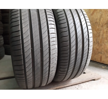 Шини на авто в хорошому стані Michelin Primacy 4     шириною 235 висотою 50 радіусом R 18 низькі ціни