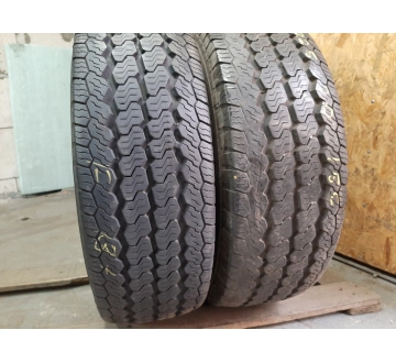 Шини на авто в хорошому стані Continental Vanco 4 Season    шириною 225 висотою 70 радіусом R 15C низькі ціни