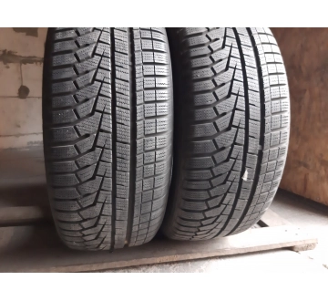 Шини на авто в хорошому стані Hankook Winter I cept evo 2 .      шириною 235 висотою 55 радіусом R 17 низькі ціни