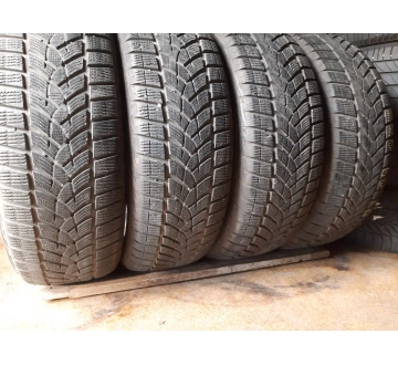 Шини на авто в хорошому стані GoodYear UltraGripPerformance     .   . . шириною 225 висотою 60 радіусом R 18 низькі ціни