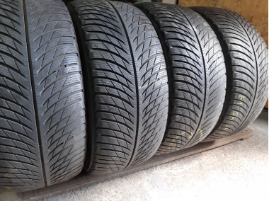 Уживані шини з Європи Michelin Pilot Alpin 5 245/45 R 17 Шини на авто в хорошому стані Michelin Pilot Alpin 5 шириною 245 висотою 45 радіусом R 17 низькі ціни