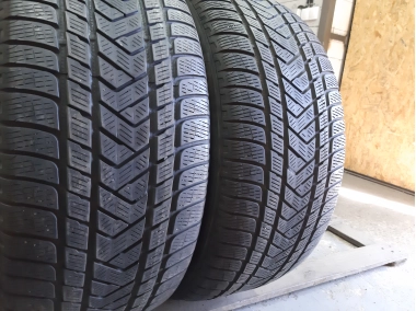 Уживані шини з Європи Pirelli Scorpion Winter … 275/45 R 20 Шини на авто в хорошому стані Pirelli Scorpion Winter … шириною 275 висотою 45 радіусом R 20 низькі ціни
