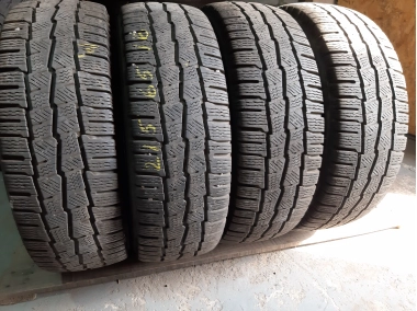 Уживані шини з Європи Michelin Agilis Alpin 215/65 R 16C Шини на авто в хорошому стані Michelin Agilis Alpin шириною 215 висотою 65 радіусом R 16C низькі ціни