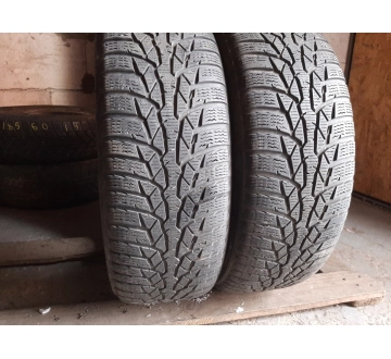 Шини на авто в хорошому стані Nokian WR D4    . шириною 195 висотою 65 радіусом R 15 низькі ціни