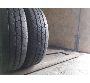 Шини на авто в хорошому стані Barum Vanis   шириною 185 висотою 0 радіусом R 14C низькі ціни