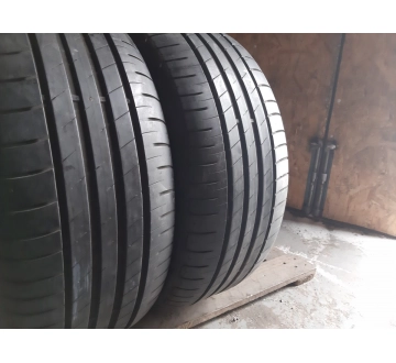 Шини на авто в хорошому стані Good Year Efficient Grip perfomance шириною 225 висотою 55 радіусом R 16 низькі ціни