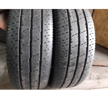 Шини на авто в хорошому стані Continental Vanco 2     шириною 215 висотою 65 радіусом R 15C низькі ціни