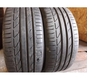Шини на авто в хорошому стані Bridgestone Potenza S001  …   шириною 235 висотою 40 радіусом R 19 низькі ціни