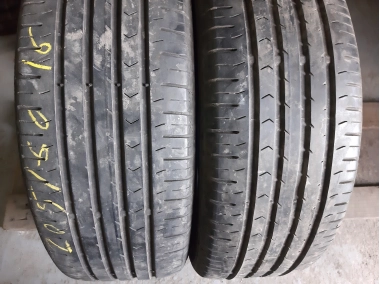 Шини на авто в хорошому стані Continental Conti Premium Contact 5  . шириною 205 висотою 60 радіусом R 16 низькі ціни