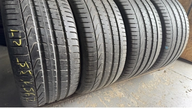 Уживані шини з Європи Pirelli P Zero 295/35 R 21 Шини на авто в хорошому стані Pirelli P Zero шириною 295 висотою 35 радіусом R 21 низькі ціни
