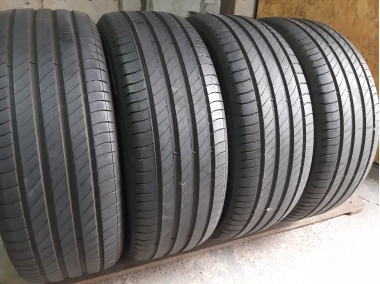 Уживані шини з Європи Michelin Primacy 4 225/55 R 18 Шини на авто в хорошому стані Michelin Primacy 4 шириною 225 висотою 55 радіусом R 18 низькі ціни