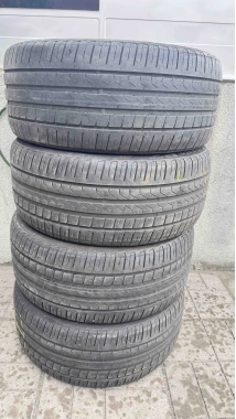 Уживані шини з Європи Pirelli Cinturato P7 245/40 R 18 Шини на авто в хорошому стані Pirelli Cinturato P7 шириною 245 висотою 40 радіусом R 18 низькі ціни