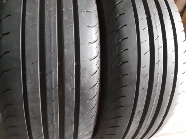 Уживані шини з Європи Sava Intensa HP 2 215/60 R 16 Шини на авто в хорошому стані Sava Intensa HP 2 шириною 215 висотою 60 радіусом R 16 низькі ціни