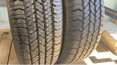 Уживані шини з Європи Bridgestone Dueler HT 684 205/65 R 16 Шини на авто в хорошому стані Bridgestone Dueler HT 684 шириною 205 висотою 65 радіусом R 16 низькі ціни