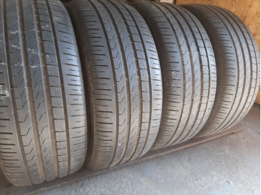 Шини на авто в хорошому стані Pirelli Cinturato P7   .  … шириною 235 висотою 40 радіусом R 19 низькі ціни