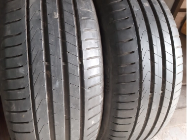 Уживані шини з Європи Pirelli Cinturato P7 TM … 215/55 R 17 Шини на авто в хорошому стані Pirelli Cinturato P7 TM … шириною 215 висотою 55 радіусом R 17 низькі ціни