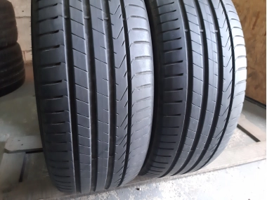 Уживані шини з Європи Pirelli Scorpion . 235/50 R 20 Шини на авто в хорошому стані Pirelli Scorpion . шириною 235 висотою 50 радіусом R 20 низькі ціни