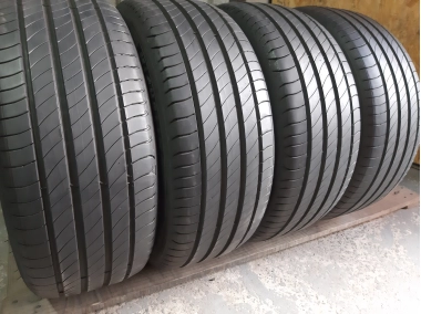 Уживані шини з Європи Michelin Primacy 4 . . 225/45 R 17 Шини на авто в хорошому стані Michelin Primacy 4 . . шириною 225 висотою 45 радіусом R 17 низькі ціни