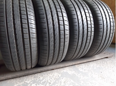 Уживані шини з Європи Pirelli Cinturato P7 225/45 R 17 Шини на авто в хорошому стані Pirelli Cinturato P7 шириною 225 висотою 45 радіусом R 17 низькі ціни