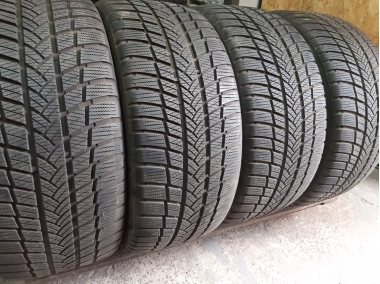Уживані шини з Європи Bridgestone Blizzak LM-001 255/40 R 20 Шини на авто в хорошому стані Bridgestone Blizzak LM-001 шириною 255 висотою 40 радіусом R 20 низькі ціни