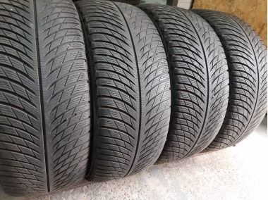 Шини на авто в хорошому стані Michelin Pilot Alpin 5       шириною 235 висотою 45 радіусом R 19 низькі ціни