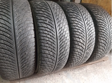 Шини на авто в хорошому стані Michelin Pilot Alpin 5  .  . шириною 235 висотою 50 радіусом R 18 низькі ціни