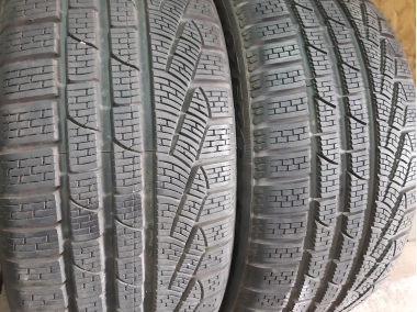 Уживані шини з Європи Michelin Pilot Alpin PA4 . 225/45 R 18 Шини на авто в хорошому стані Michelin Pilot Alpin PA4 . шириною 225 висотою 45 радіусом R 18 низькі ціни