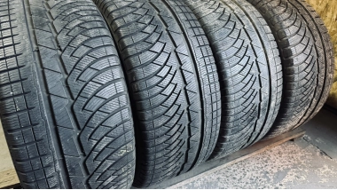 Уживані шини з Європи Michelin Pilot Alpin PA4 … . 245/40 R 18 Шини на авто в хорошому стані Michelin Pilot Alpin PA4 … . шириною 245 висотою 40 радіусом R 18 низькі ціни