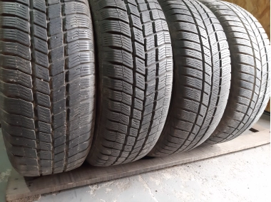 Уживані шини з Європи Barum Polaris 5 205/65 R 15 Шини на авто в хорошому стані Barum Polaris 5 шириною 205 висотою 65 радіусом R 15 низькі ціни