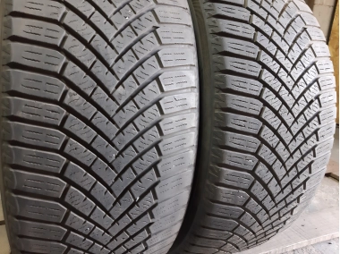 Уживані шини з Європи Yokohama Blu Earth Winter V906 225/45 R 17 Шини на авто в хорошому стані Yokohama Blu Earth Winter V906 шириною 225 висотою 45 радіусом R 17 низькі ціни