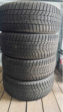 Уживані шини з Європи Sava Eskimo HP 2 215/55 R 17 Шини на авто в хорошому стані Sava Eskimo HP 2 шириною 215 висотою 55 радіусом R 17 низькі ціни