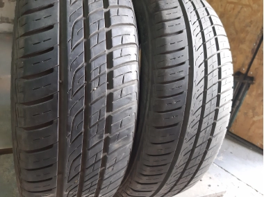 Уживані шини з Європи Barum Brillantis 2 . 185/65 R 14 Шини на авто в хорошому стані Barum Brillantis 2 . шириною 185 висотою 65 радіусом R 14 низькі ціни