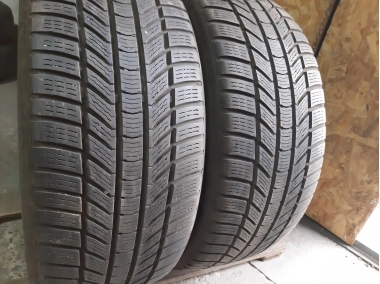 Уживані шини з Європи Continental WinterContact TS870P … . 235/40 R 19 Шини на авто в хорошому стані Continental WinterContact TS870P … . шириною 235 висотою 40 радіусом R 19 низькі ціни
