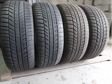 Уживані шини з Європи Continental Winter Contact TS 870P . 225/45 R 18 Шини на авто в хорошому стані Continental Winter Contact TS 870P . шириною 225 висотою 45 радіусом R 18 низькі ціни
