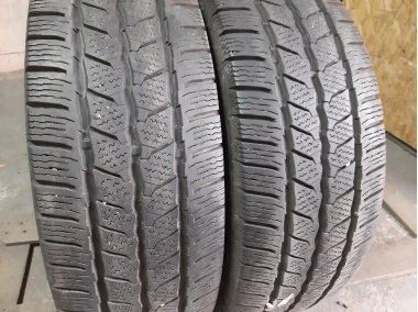 Уживані шини з Європи Continental Van Contact Winter 235/65 R 16C Шини на авто в хорошому стані Continental Van Contact Winter шириною 235 висотою 65 радіусом R 16C низькі ціни