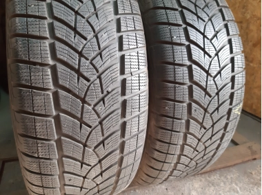 Уживані шини з Європи Good Year Ultra Grip . . 265/60 R 18 Шини на авто в хорошому стані Good Year Ultra Grip . . шириною 265 висотою 60 радіусом R 18 низькі ціни