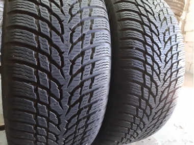 Уживані шини з Європи Nokian WR Snowproof 225/50 R 17 Шини на авто в хорошому стані Nokian WR Snowproof шириною 225 висотою 50 радіусом R 17 низькі ціни